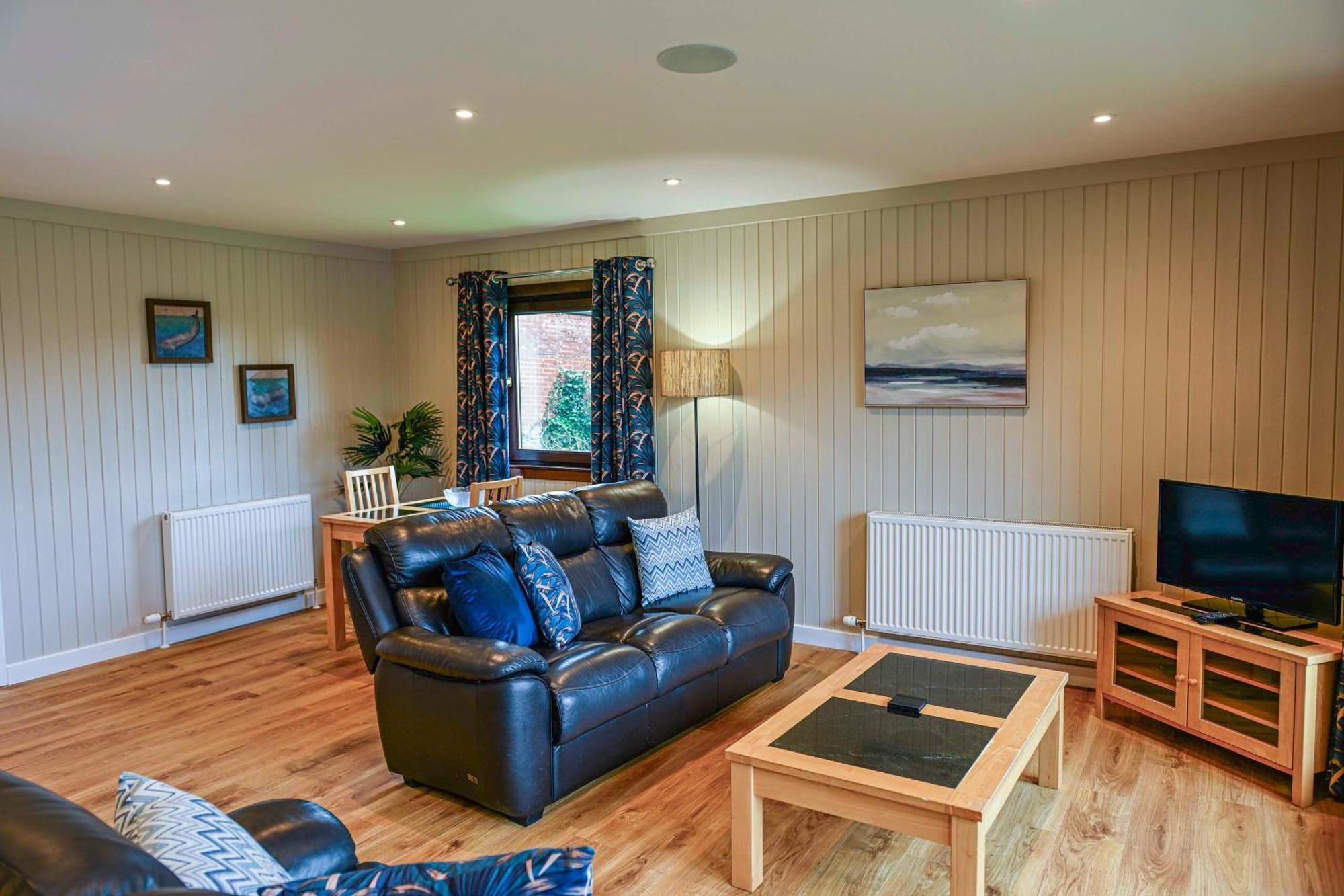 Bluebell Lodge 24 With Hot Tub Newton Stewart Bagian luar foto